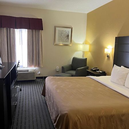 Quality Inn Richmond Airport Sandston Exterior photo